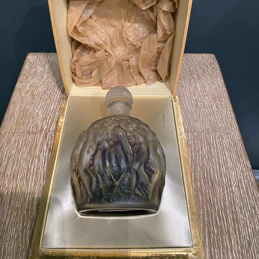 Perfume bottle R.LALIQUE 1929