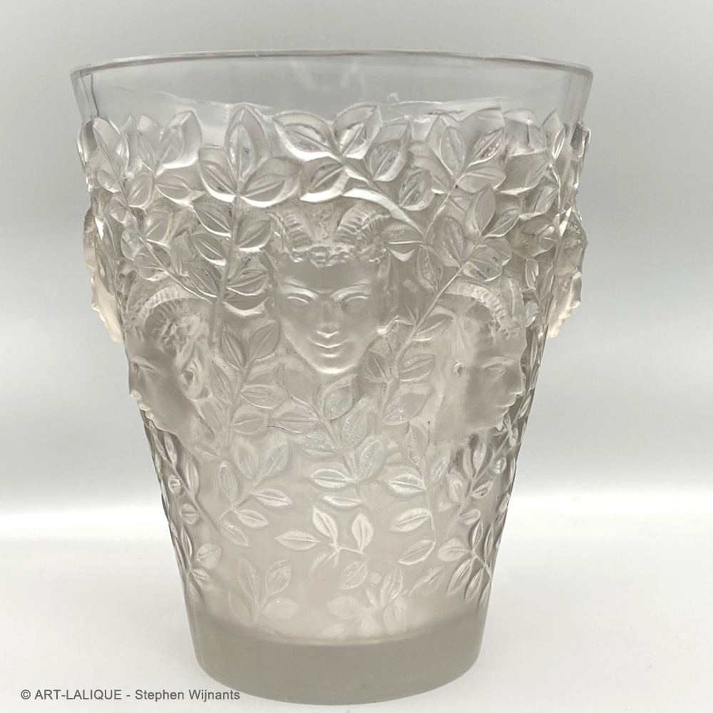 Vase R.LALIQUE 1938