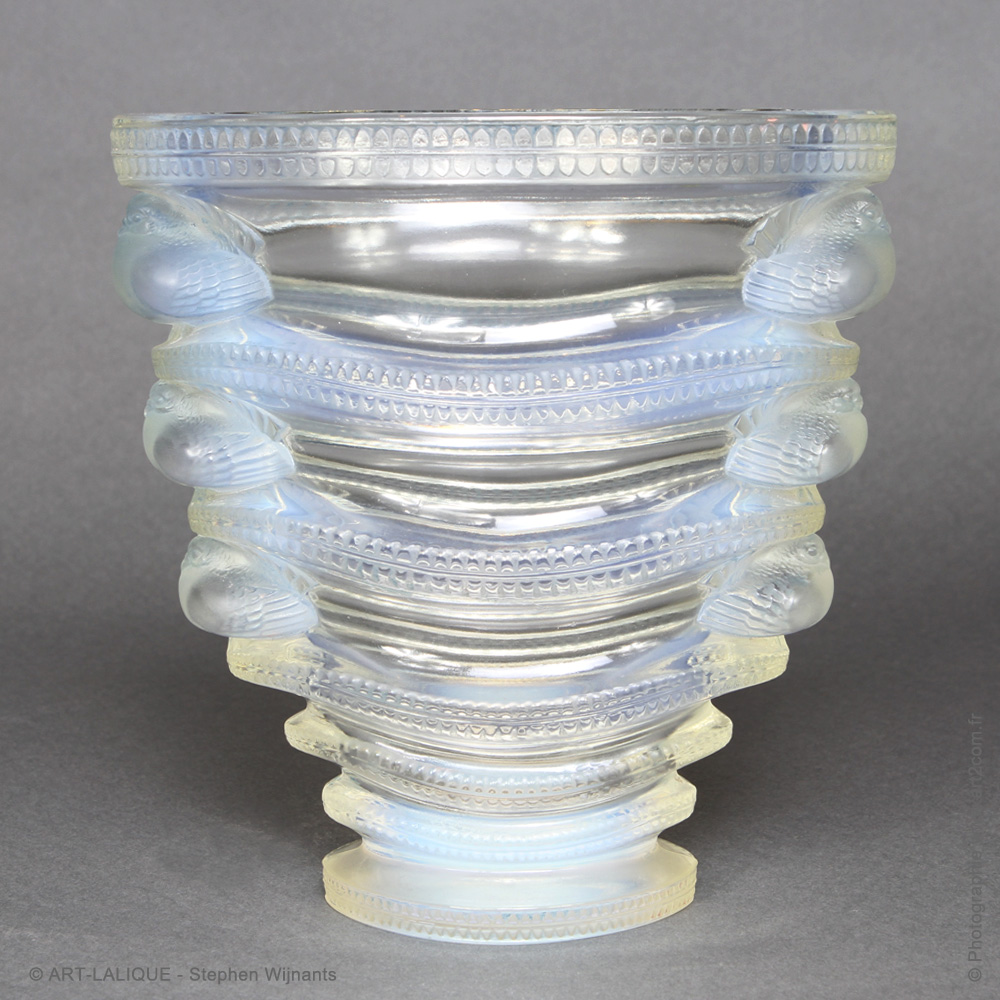 Vase R.LALIQUE 1939