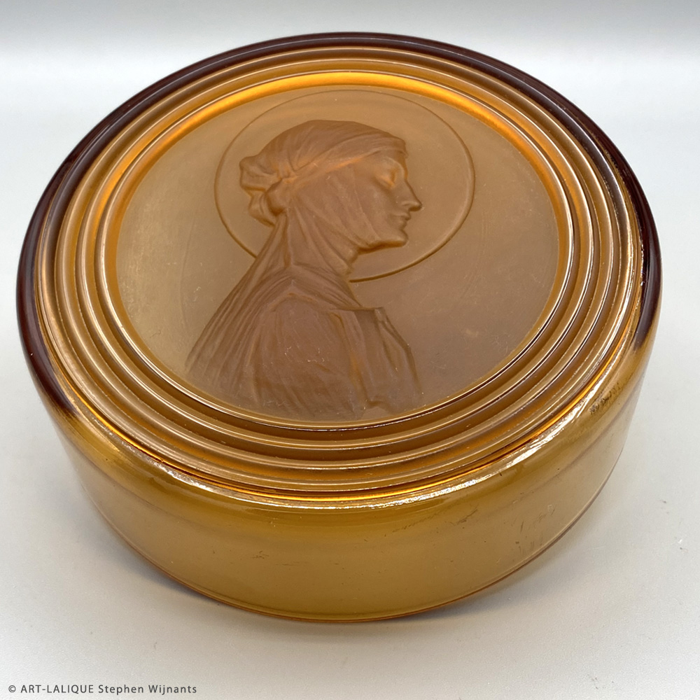 Boîte R.LALIQUE 1936