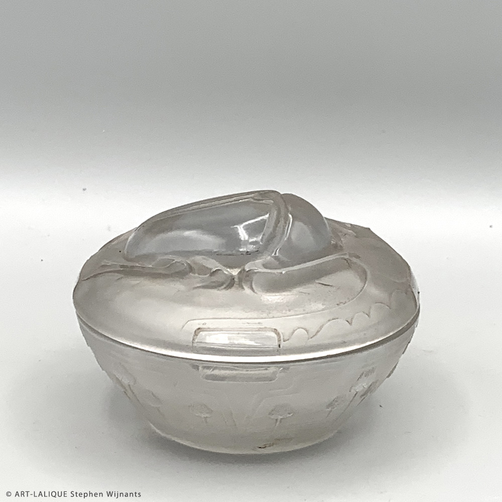 Boîte à crème R.LALIQUE 1909