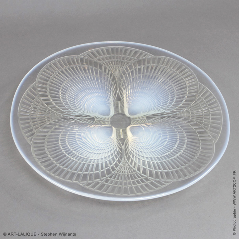 Plat R.LALIQUE 1924