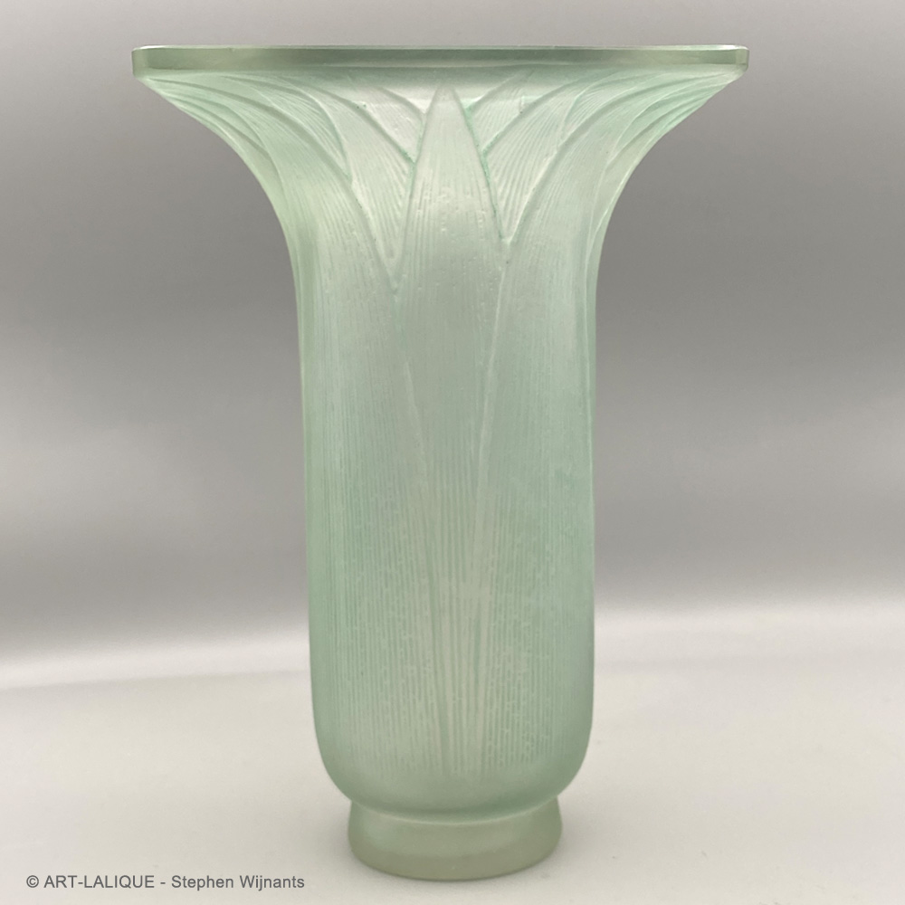 Vase R.LALIQUE 1920